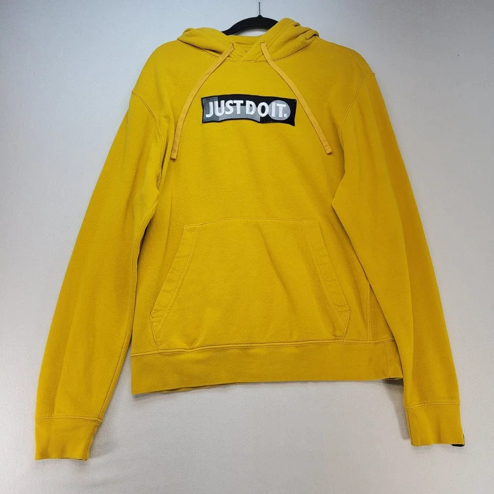 Nike Hoodie Mens Medium Yellow Sportswear Just Do It Embroidered Logo CU4044